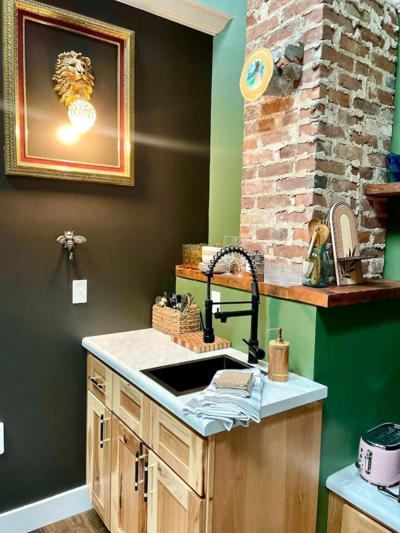 The Atrium - A Boutique Hotel - Suite 15 Perryville Bagian luar foto